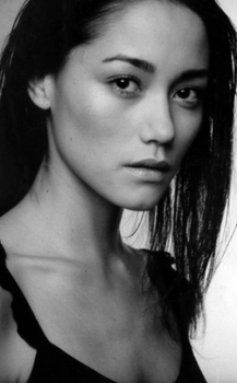 Sandrine Holt